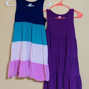 2 dresses size Large